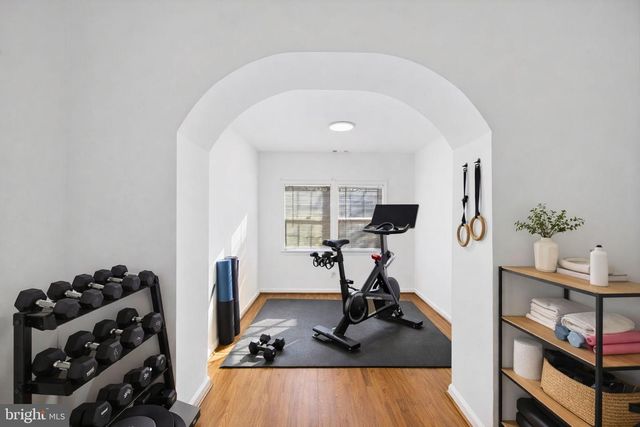 1305 ORREN ST NE, Washington, DC 20002