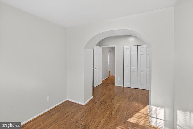 1305 ORREN ST NE, Washington, DC 20002