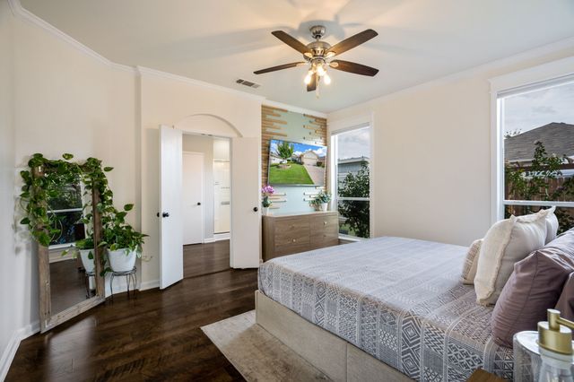 817 Rio Bravo Drive, Fort Worth, TX 76052