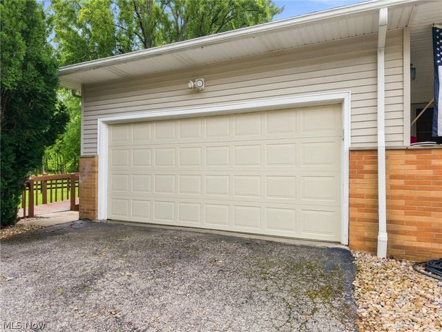 9553 W 130th Street, North Royalton, OH 44133