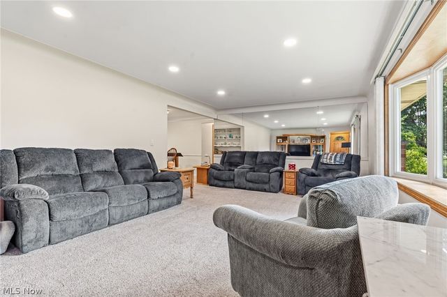 9553 W 130th Street, North Royalton, OH 44133