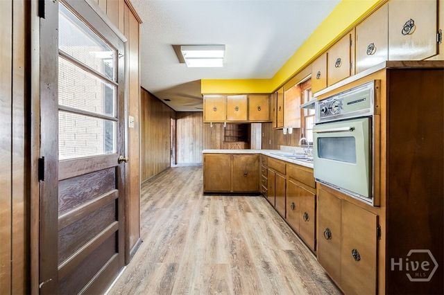 1207 Black Creek Church Road, Ellabell, GA 31308