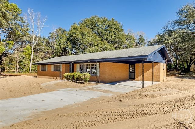 1207 Black Creek Church Road, Ellabell, GA 31308