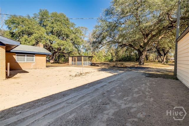 1207 Black Creek Church Road, Ellabell, GA 31308