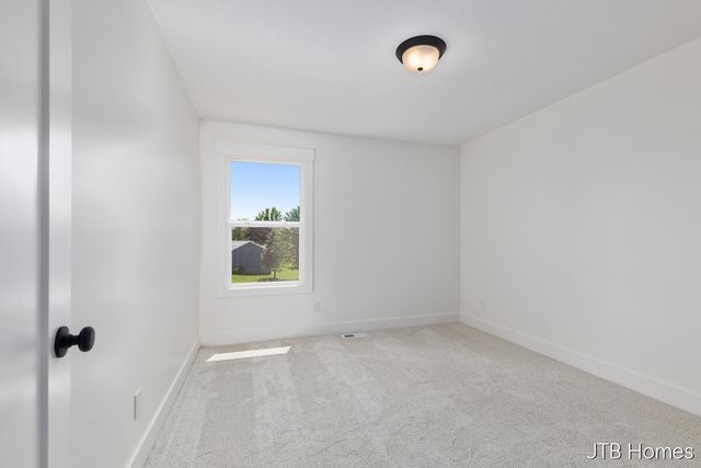 7870 Woodhurst Drive Ne, Cannon Twp, MI 49341