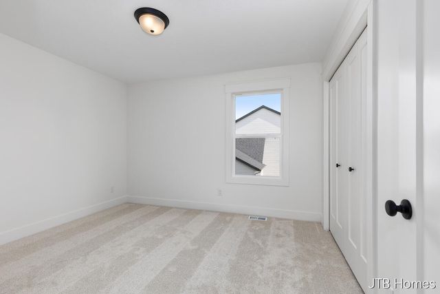 7870 Woodhurst Drive Ne, Cannon Twp, MI 49341