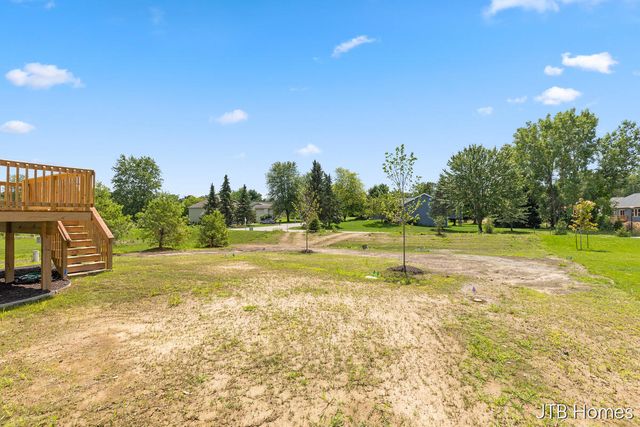 7870 Woodhurst Drive Ne, Cannon Twp, MI 49341
