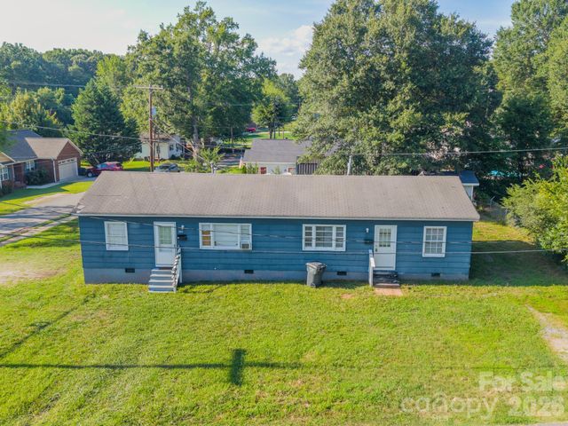402 E Webb Street, Dallas, NC 28034