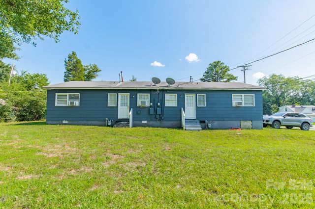 402 E Webb Street, Dallas, NC 28034