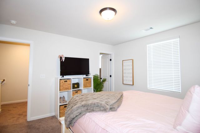 183 Fister Dr, Lebanon, TN 37090