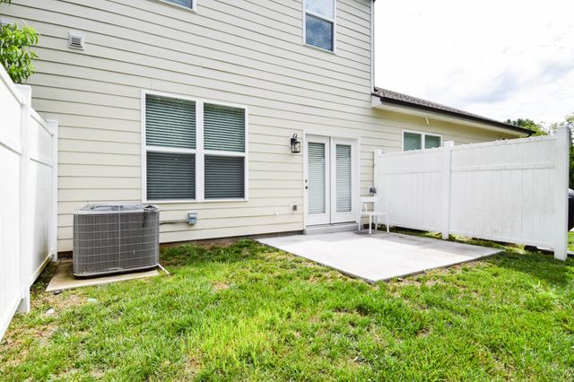 183 Fister Dr, Lebanon, TN 37090