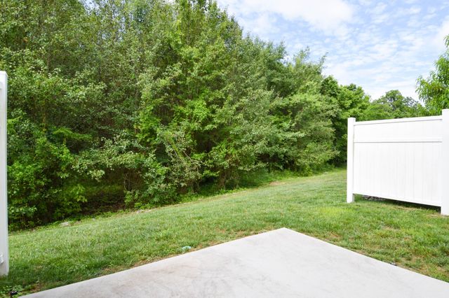 183 Fister Dr, Lebanon, TN 37090