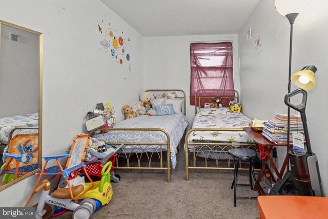 1715 BORBECK, Philadelphia, PA 19111