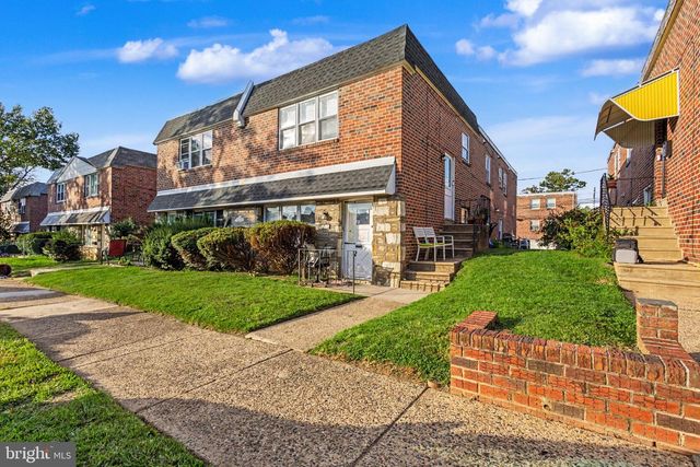 1715 BORBECK, Philadelphia, PA 19111