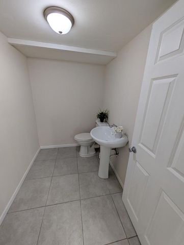 3233 S 55th STREET, Milwaukee, WI 53219