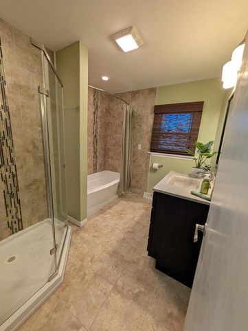 3233 S 55th STREET, Milwaukee, WI 53219