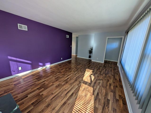 3233 S 55th STREET, Milwaukee, WI 53219