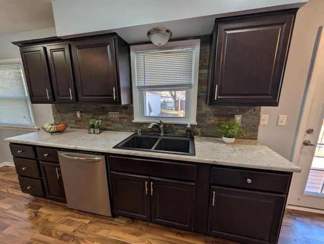 3233 S 55th STREET, Milwaukee, WI 53219