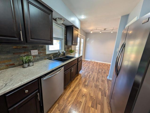 3233 S 55th STREET, Milwaukee, WI 53219