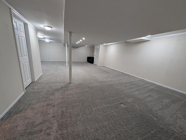 3233 S 55th STREET, Milwaukee, WI 53219