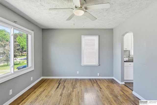 6539 Binney Street, Omaha, NE 68104