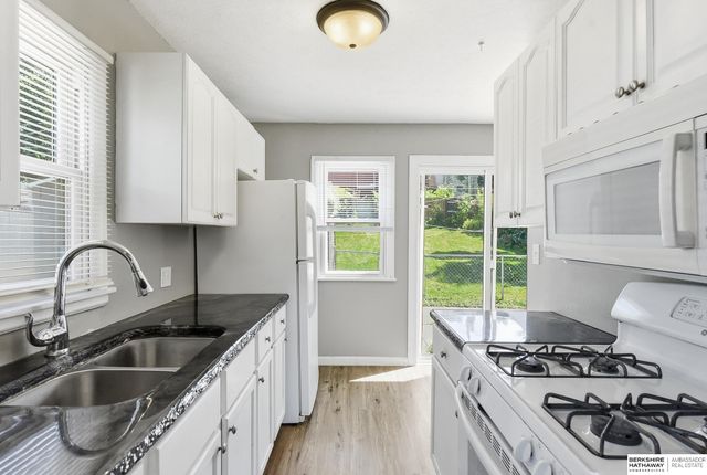 6539 Binney Street, Omaha, NE 68104