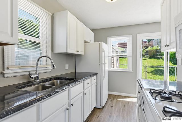 6539 Binney Street, Omaha, NE 68104