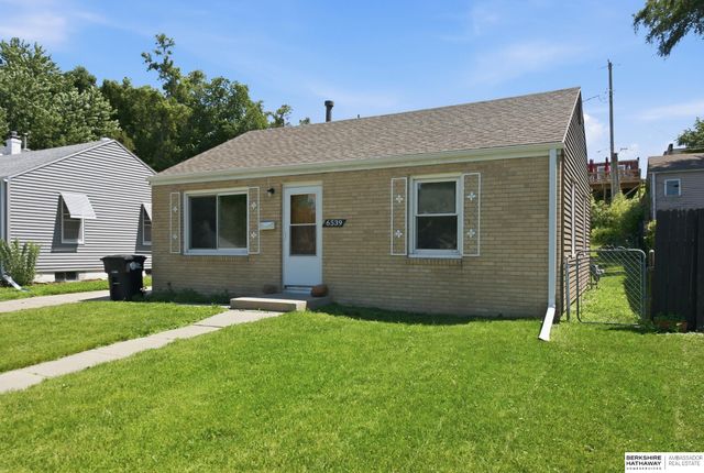 6539 Binney Street, Omaha, NE 68104