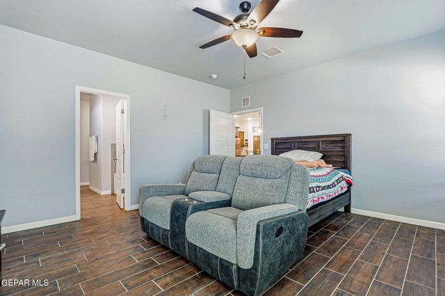 12108 RED MAN Drive, El Paso, TX 79934