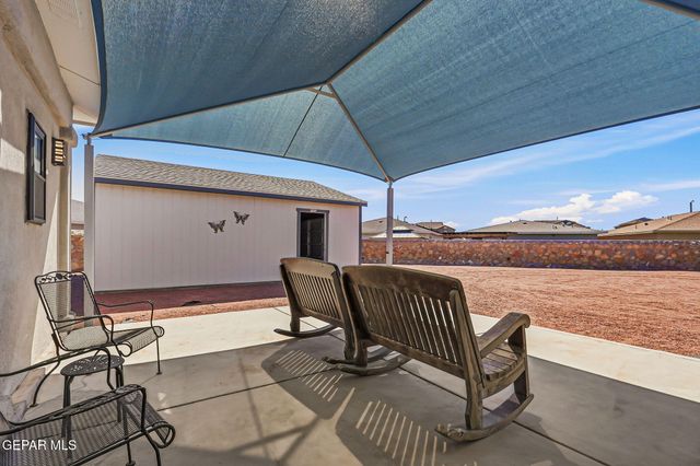 12108 RED MAN Drive, El Paso, TX 79934