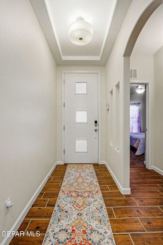 12108 RED MAN Drive, El Paso, TX 79934