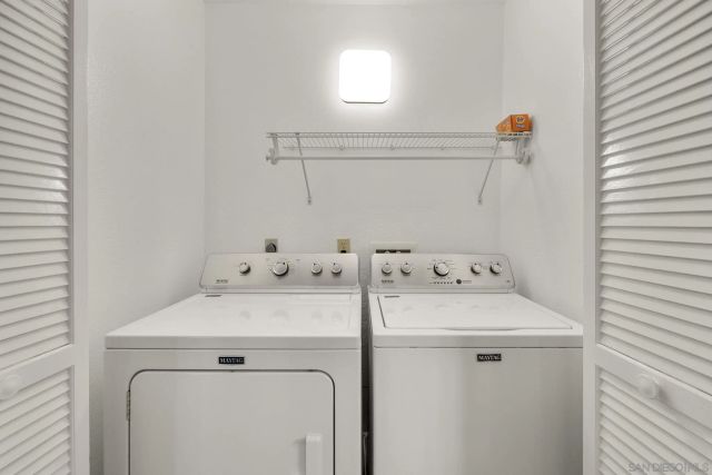 677 Summer View Cir, Encinitas, CA 92024