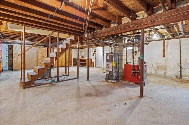 151 Chestnut Hill Avenue, Cranston, RI 02920