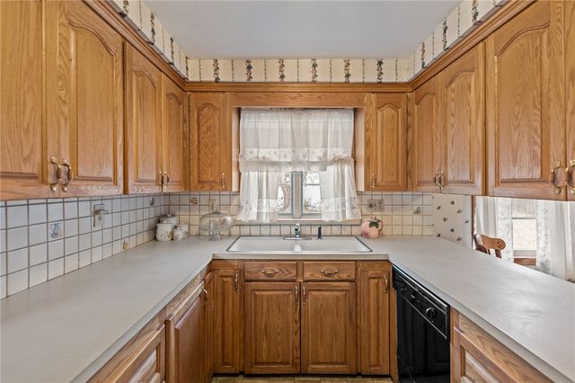 151 Chestnut Hill Avenue, Cranston, RI 02920