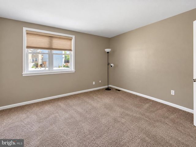 871 N 5TH ST, Philadelphia, PA 19123