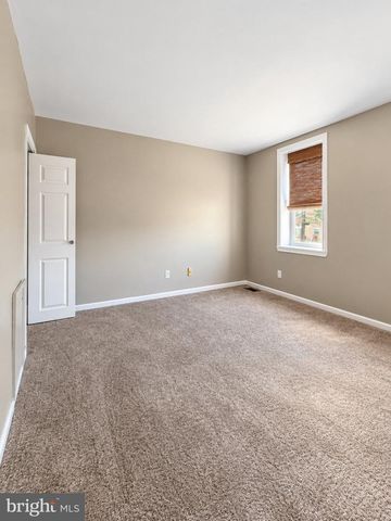 871 N 5TH ST, Philadelphia, PA 19123