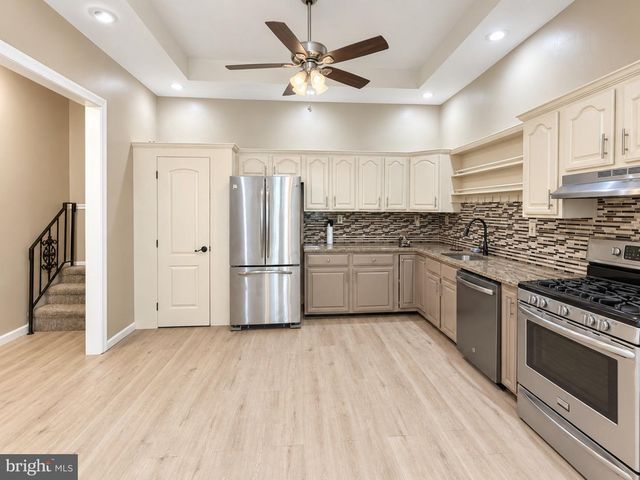 871 N 5TH ST, Philadelphia, PA 19123