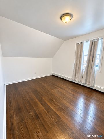 145 Lenox Avenue 3, Bridgeport, CT 06605