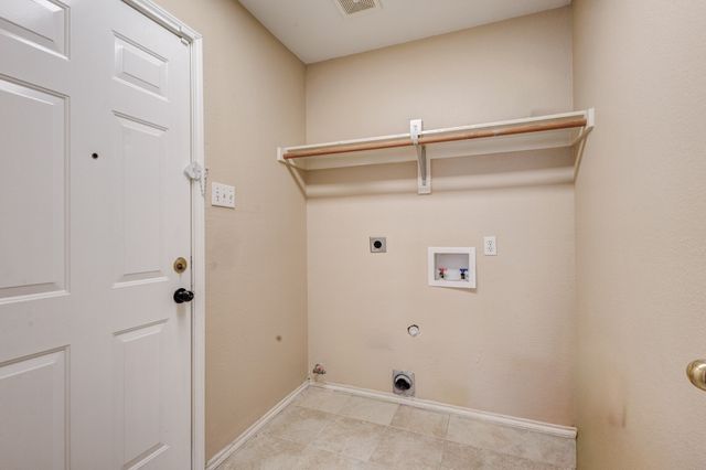 3844 Harrison Drive, Carrollton, TX 75010