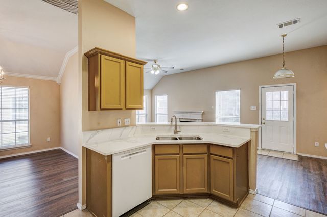 3844 Harrison Drive, Carrollton, TX 75010