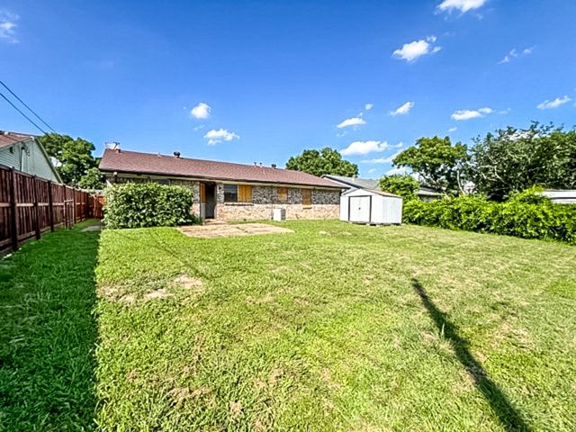 2625 Westview Drive, Mesquite, TX 75150