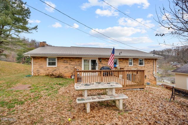 1674 Gale Lane, Kingsport, TN 37660