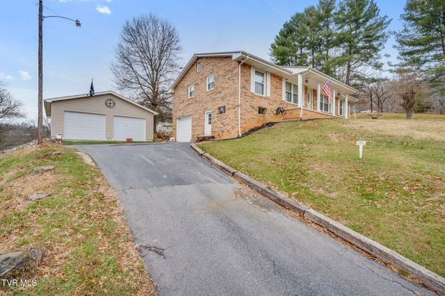 1674 Gale Lane, Kingsport, TN 37660