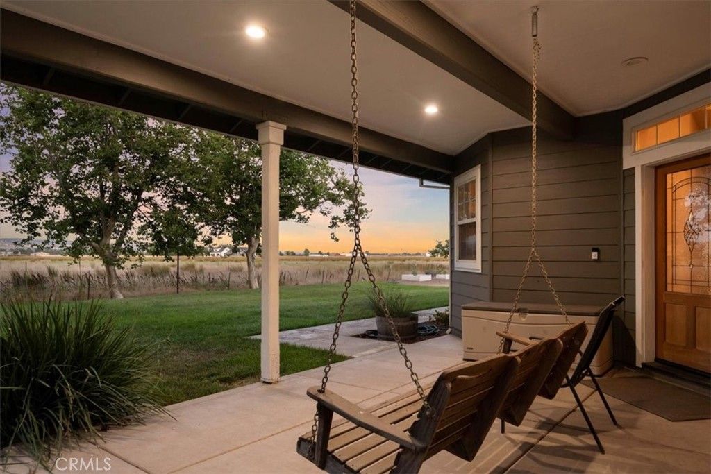 Image 12 of property listing at 10975 Shasta Boulevard, Los Molinos, CA 96055