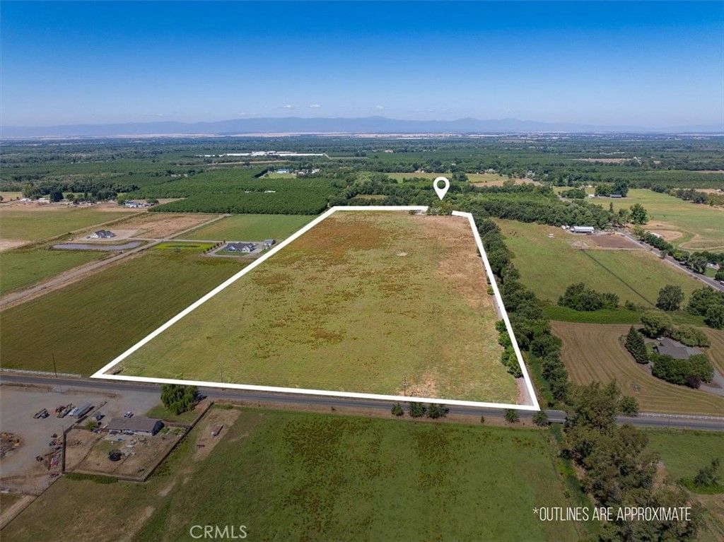 Image 16 of property listing at 10975 Shasta Boulevard, Los Molinos, CA 96055