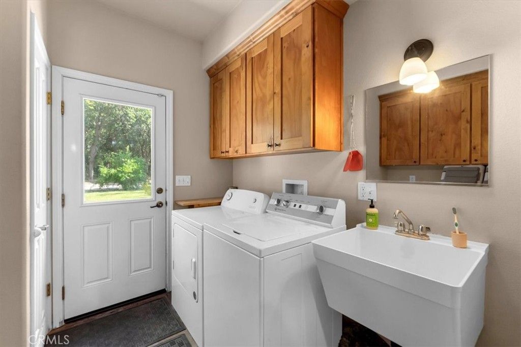 Image 52 of property listing at 10975 Shasta Boulevard, Los Molinos, CA 96055