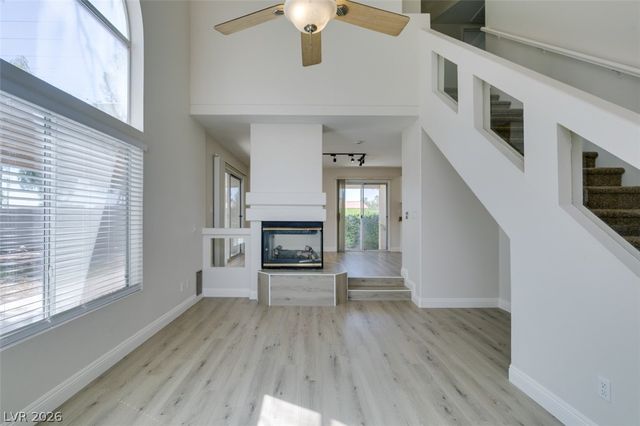 8703 Sandringham Avenue, Las Vegas, NV 89129