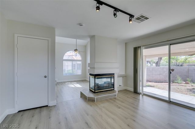 8703 Sandringham Avenue, Las Vegas, NV 89129