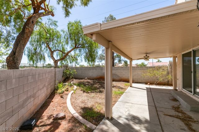 8703 Sandringham Avenue, Las Vegas, NV 89129