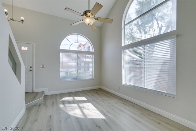 8703 Sandringham Avenue, Las Vegas, NV 89129